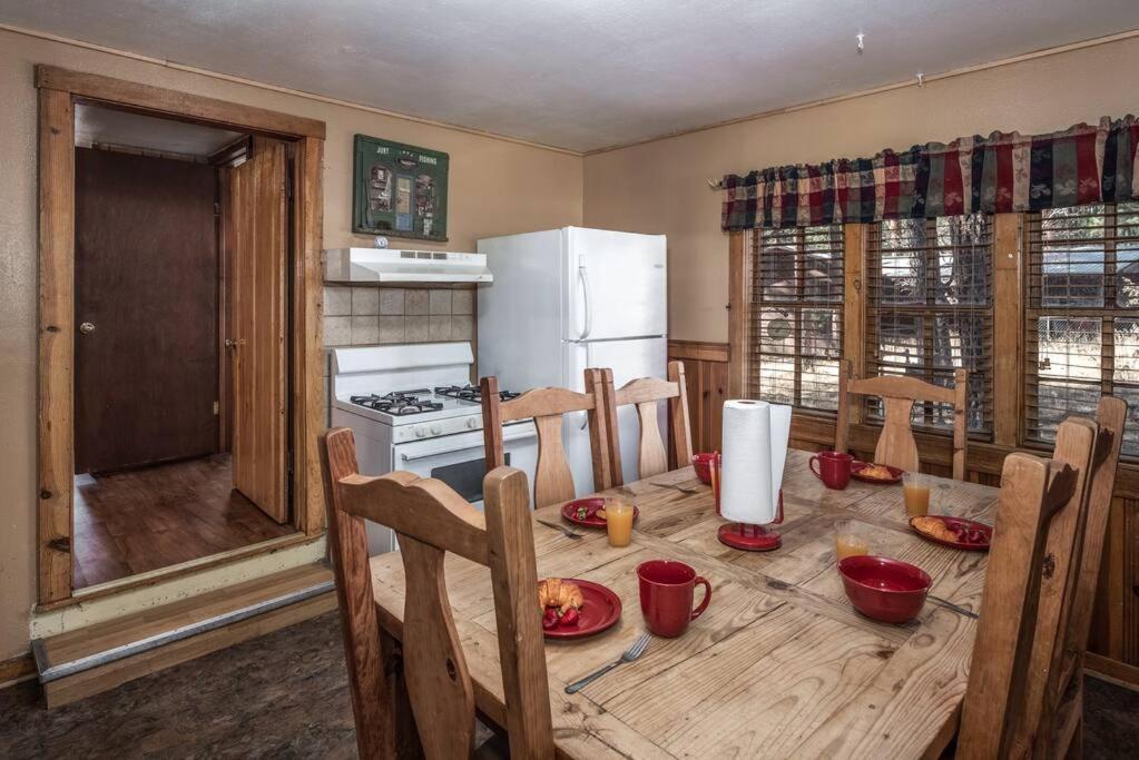 Coyote Cabin - Private Hot Tub - Upper Canyon ルイドソ エクステリア 写真